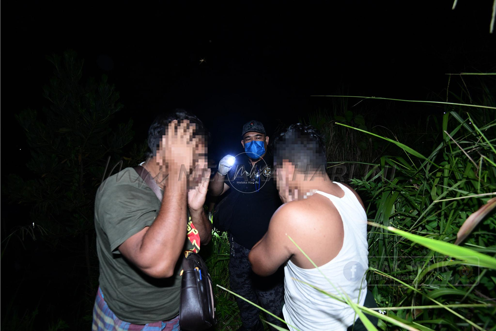 Perkampungan haram warga asing di Cyberjaya diserbu