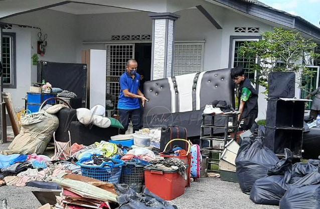 UTeM prihatin bantu mangsa banjir di Lubok China