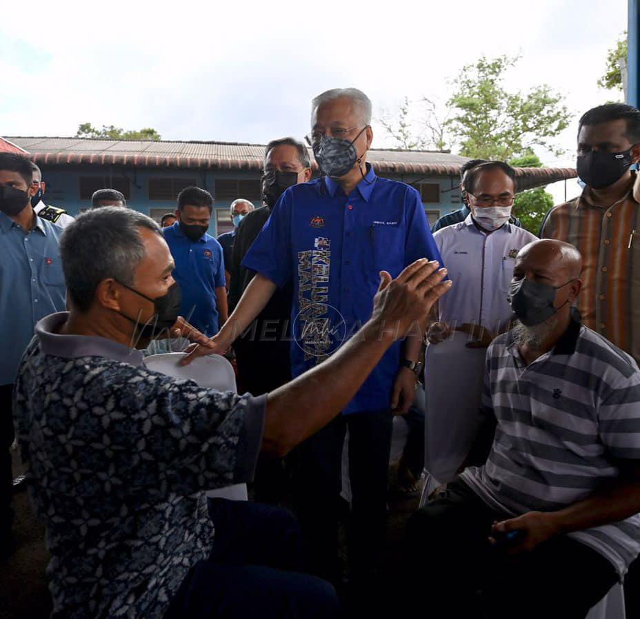 Banjir: Peruntukan RM5 juta naik taraf ban di Kampung Spang Loi – PM