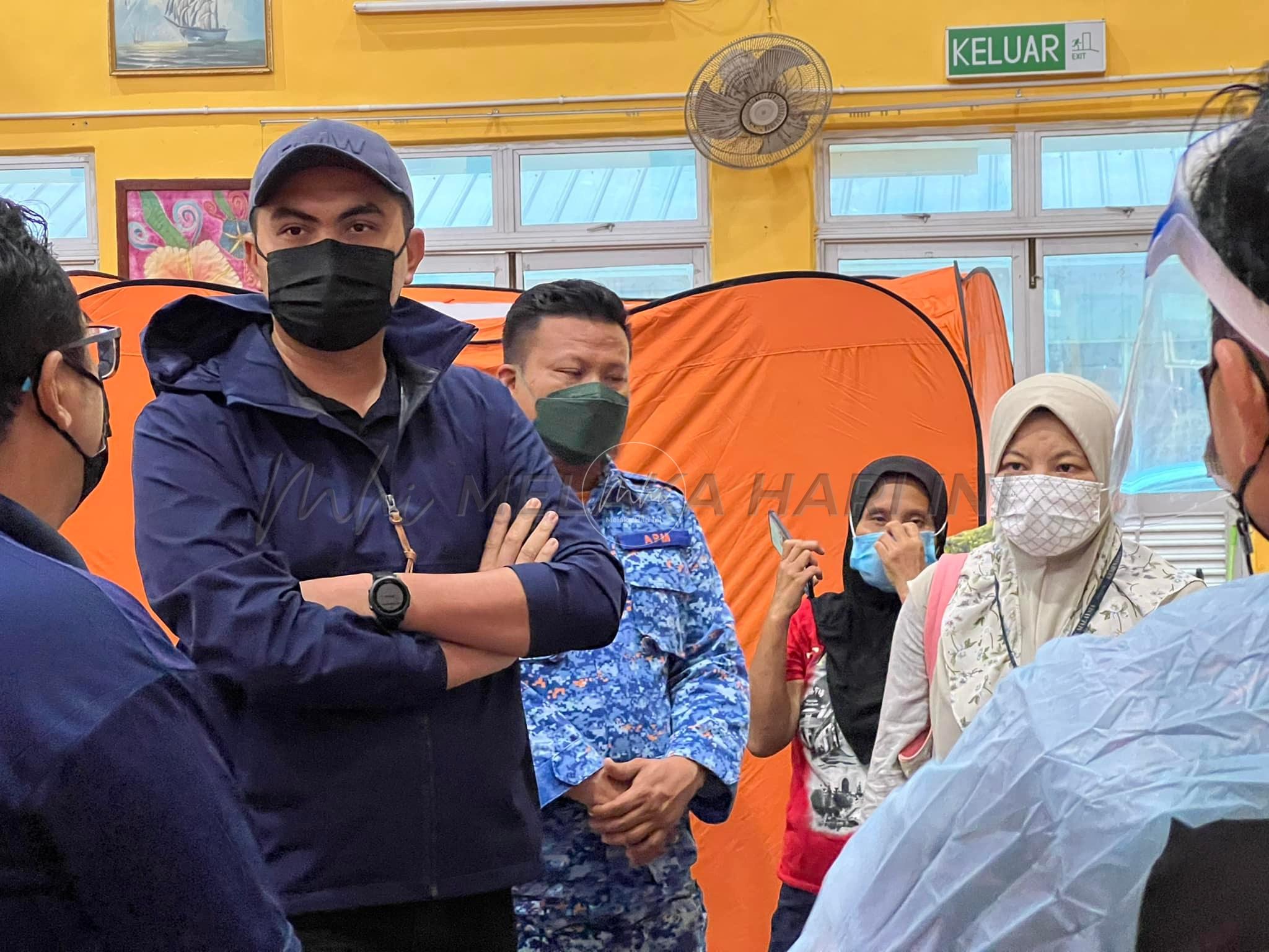 Banjir: Melaka beri ubat cegah kencing tikus kepada mangsa, petugas – Exco