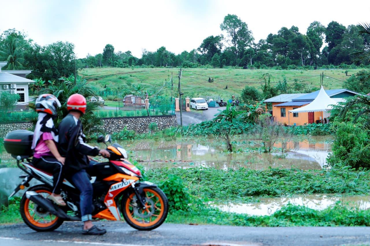 Banjir termenung di Durian Tunggal