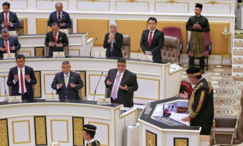 Dua Adun tidak hadir hari pertama sidang DUN – Speaker