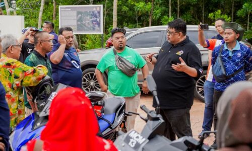 Pelancongan perkasa ekonomi orang kampung