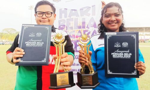 Dua anak muda rangkul johan Anugerah Perdana Belia Melaka