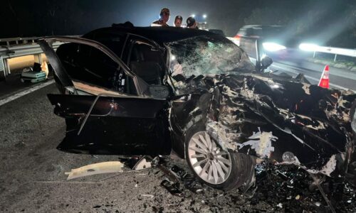 Empat maut kereta rempuh lori rosak di lebuh raya