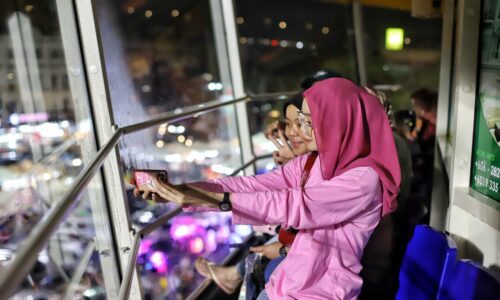 Menara Taming Sari ‘hidupkan’ aura larut malam Melaka