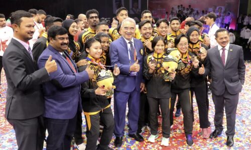 Tun Dr. Mohd Ali diangkat Tokoh Kepimpinan Sukan