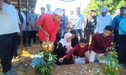 Jenazah Dahlia Ahmad selamat dikebumikan