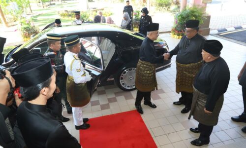 Ekonomi Melaka diunjur berkembang sejajar KDNK nasional