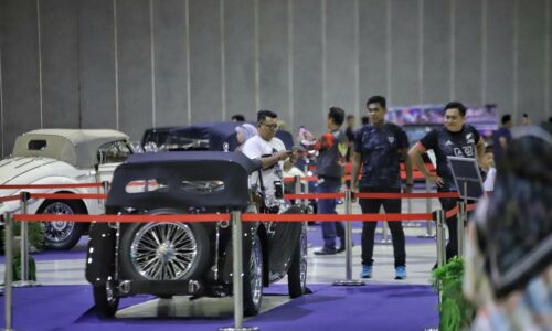 Pameran Kenderaan Automotif Klasik Diraja Johor dapat sambutan luar biasa