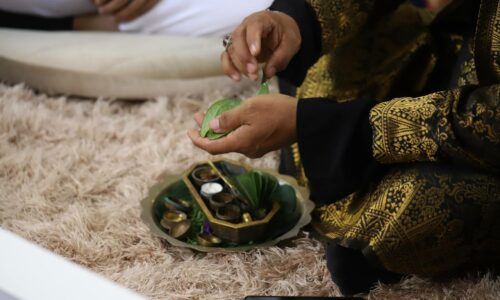 Kahwin ikut adat Melayu masih relevan