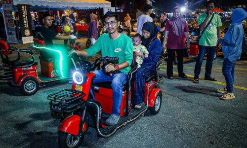 1,000 meriahkan Car Free Zone @Alor Gajah