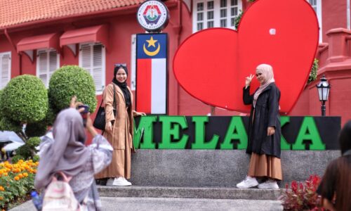 26 Ogos hari kelepasan am tambahan Melaka