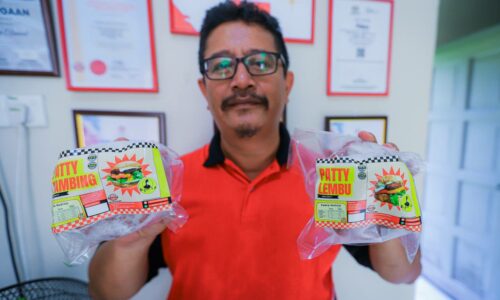 Dulu jual martabak megi, sekarang tauke patti daging burger