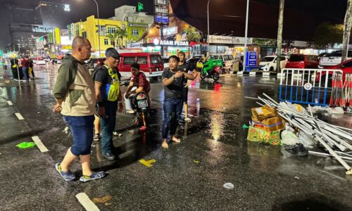 80 peniaga terjejas ribut, MBMB ambil tindakan pantas bantu pembersihan