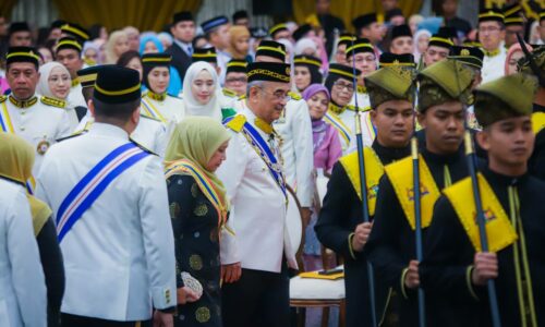 17 das tembakan pembuka Istiadat Penganugerahan