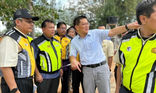 NAIK TARAF BULATAN KLEBANG SIAP OKTOBER