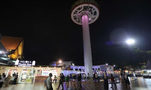 ACARA MENARIK SETIAP BULAN DI MENARA TAMING SARI