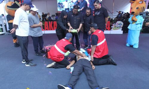 INISIATIF SATU PBT SATU AMBULANS