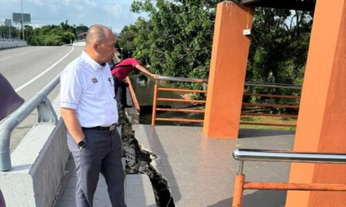 JAMBATAN MELAKA SENTRAL FASA 2 DITUTUP KEPADA ORANG RAMAI