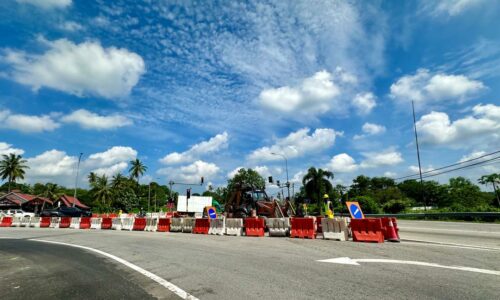 LORONG ‘ALWAYS GREEN’ MASJID TANAH-SUNGAI UDANG KURANGKAN KESESAKAN