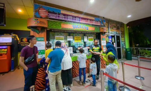 ZOO MELAKA TAWAR DISKAUN RM5 HINGGA HUJUNG TAHUN