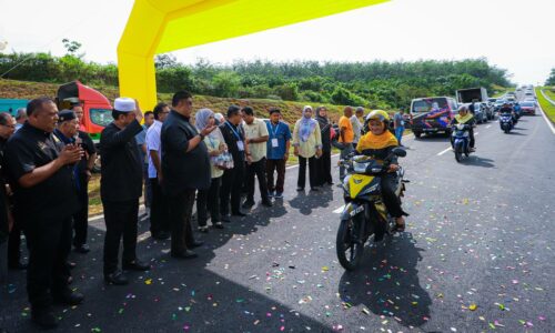 JALAN BAHARU AYER LIMAU-JERAM, PEMANGKIN EKONOMI MASJID TANAH