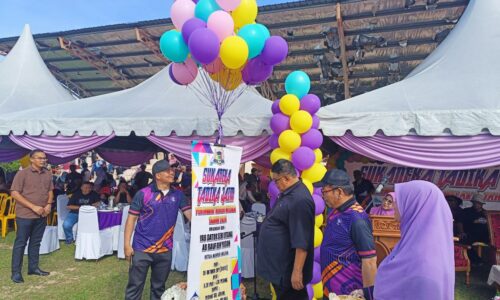 TAK LOKEK ‘MELABUR’ DEMI KECEMERLANGAN ANAK MELAKA