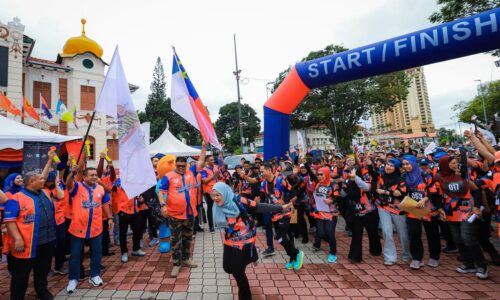 BONGKAR NILAI SEJARAH MELAKA