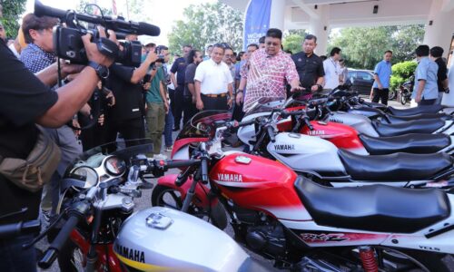 MELAKA MILIKI ‘AURA’ GAMIT PEMINAT RXZ