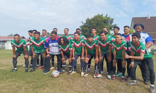 8 PASUKAN BERENTAP REBUT PIALA KETUA MENTERI MELAKA