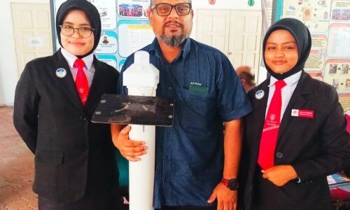 PELAJAR SMK KRUBONG KREATIF HASILKAN SENSOR AMARAN BANJIR