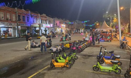 CAR FREE ZONE@ALOR GAJAH SEMAKIN MENARIK