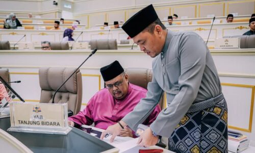 MELAKA SEDIA TABUNG BANTUAN DIALISIS