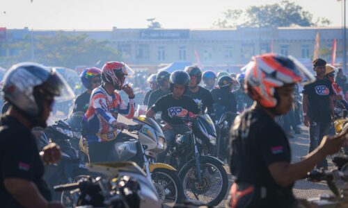 RIBUAN RXZ ‘LUNCUR’ DI DATARAN MITC