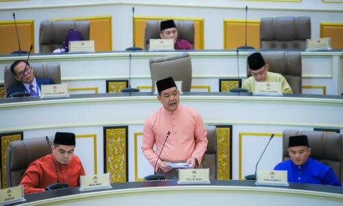 MELAKA BILA LARUT MALAM TUJUH EDISI CATAT REKOD 87,553 PENGUNJUNG