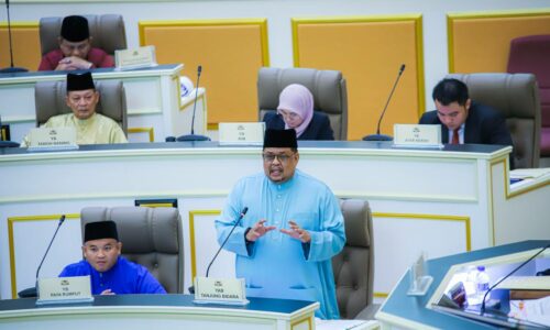 MELAKA SEDIA TERIMA PELABURAN BERTEKNOLOGI TINGGI