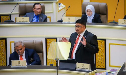 ‘HIDUP NI KERAS BEB’, KATA KETUA MENTERI KEPADA KETUA PEMBANGKANG