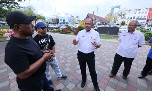 BAZAR AIDILFITRI BANDA HILIR LAIN DARI YANG LAIN