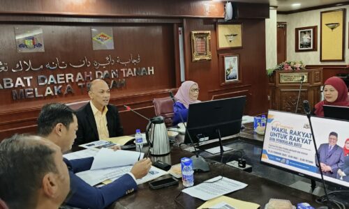 HEBAHAN, PROMOSI W.R.U.R PENGKALAN BATU SEMAKIN RANCAK