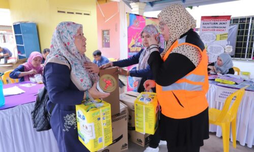 BAJET 2025: RAKYAT SYUKUR KERAJAAN MELAKA PEDULI NASIB GOLONGAN MEMERLUKAN