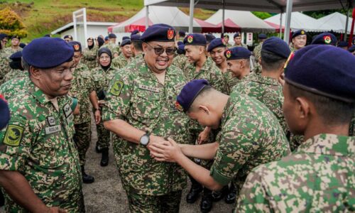 BANGUNAN BAHARU SUNTIK SEMANGAT REJIMEN 514 ASKAR WATANIAH