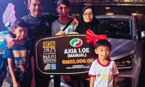 BAPA TUMPANG TUAH ANAK 14 TAHUN MENANG AXIA