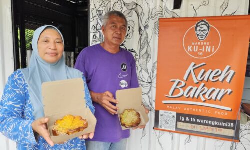 JATUH CINTA DENGAN ‘KUEH BAKAR’ KUALA SUNGAI BARU