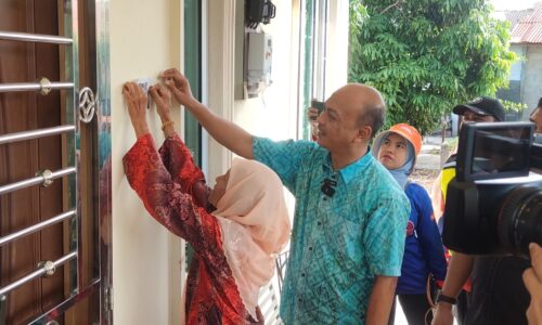 KAMPUNG DIGITAL LERAIKAN DILEMA PENDUDUK KAMPUNG GUAN