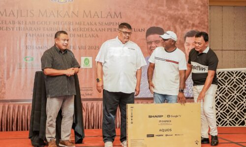 20 FEBRUARI: LIMA KELAB GOLF DI MELAKA DAPAT SAMBUTAN LUAR BIASA