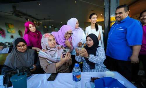 WANITA MELAKA PERLU MANFAAT TEKNOLOGI TERKINI – KALSOM