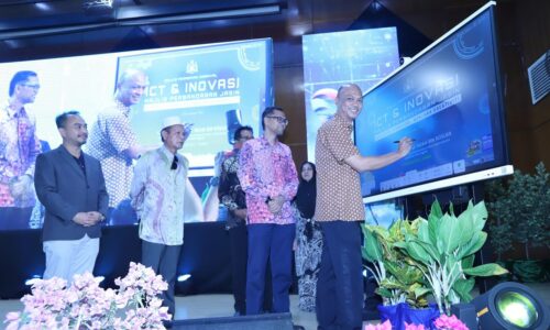 KARNIVAL ICT, INOVASI BANTU MANTAPKAN PERKHIDMATAN