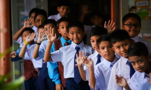 154,485 MURID, PELAJAR MULAKAN SESI PERSEKOLAHAN 2025/2026 DI MELAKA