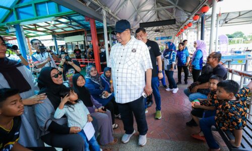 KEMBALI KE ERA ‘HITAM PUTIH’ MALAM INI